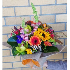 Bright Vintage Posy Vase